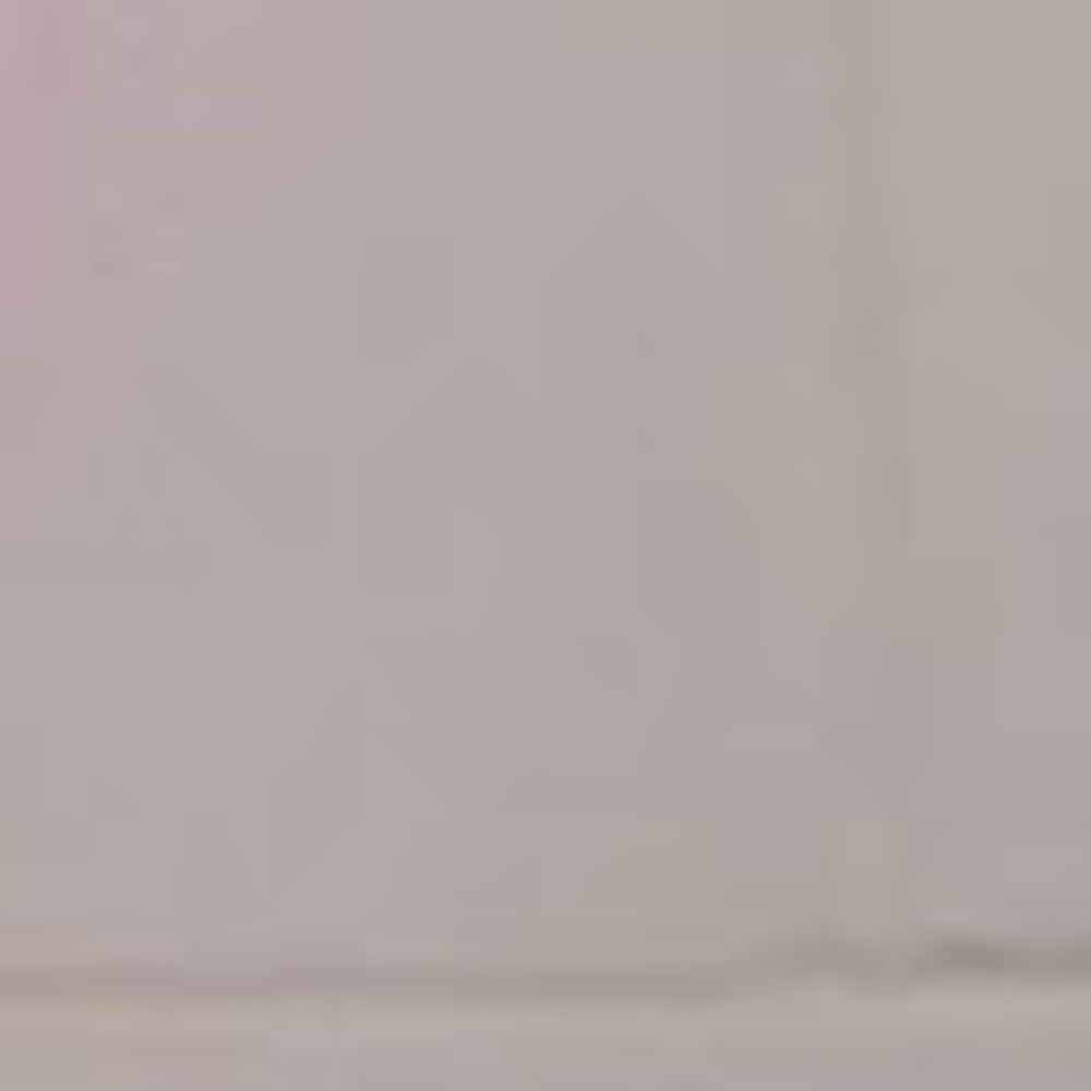 Meet your Posher, Lisarell